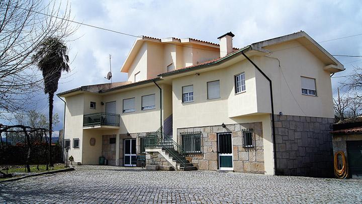 Kolping House Bed and Breakfast Lamego Esterno foto